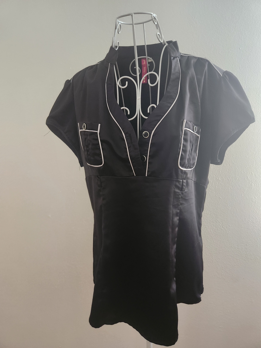 Heart Soul Vintage Y2K Black Satin Cap Sleeve Blouse Contrast Piping Top XL